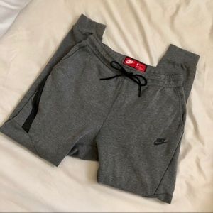 Men’s Nike sweat pants